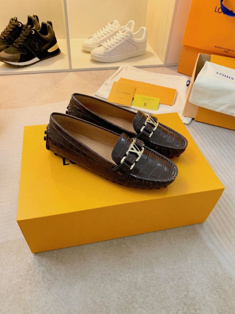 Louis Vuitton Low Shoes